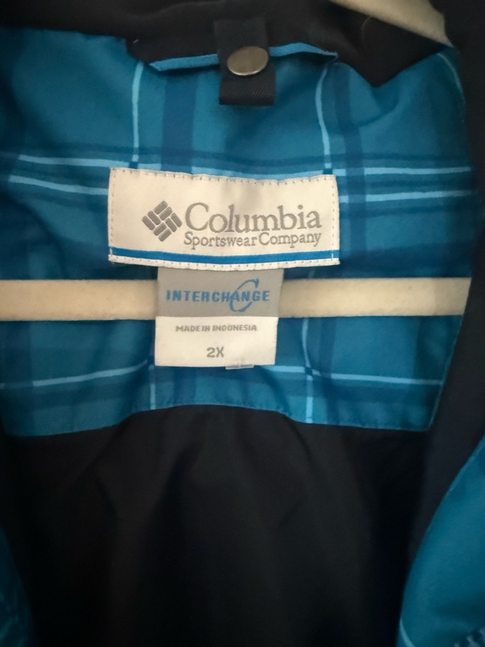 Columbia Blue Plaid Hooded ski jacket. - Picture 2 of 11